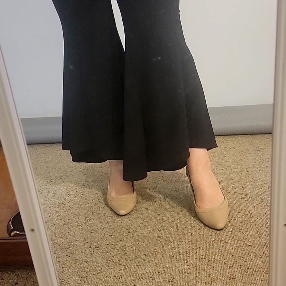 Flouncy pants
